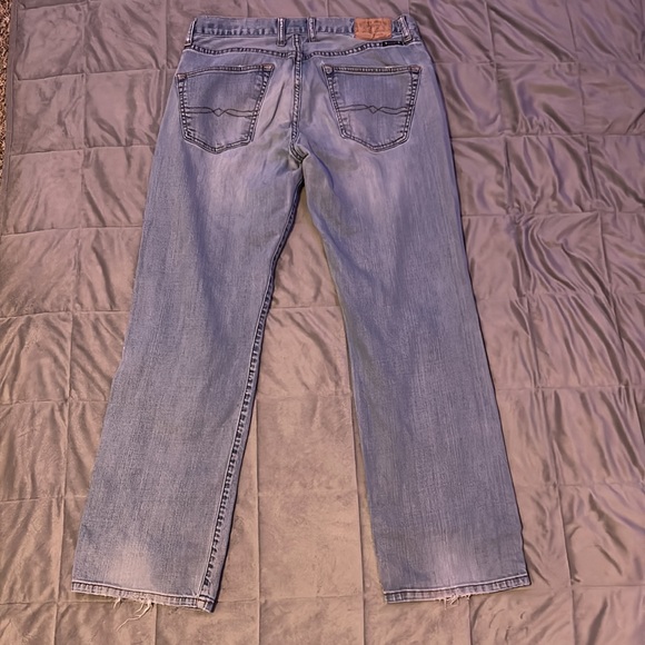 Lucky Brand Blue Jeans - Picture 4 of 4